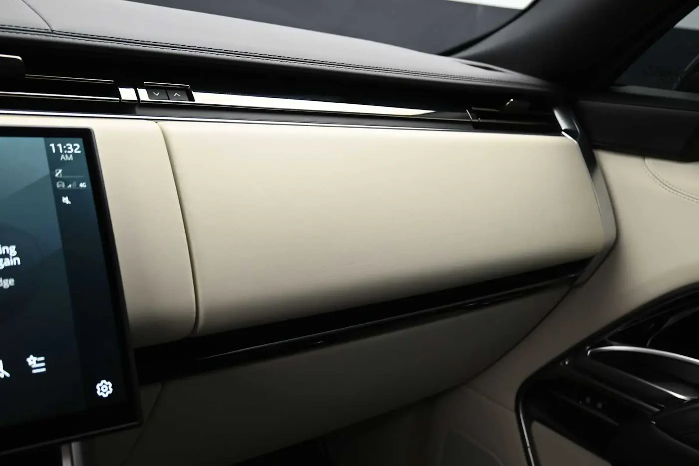 2023 Land Rover Range Rover - $92,257