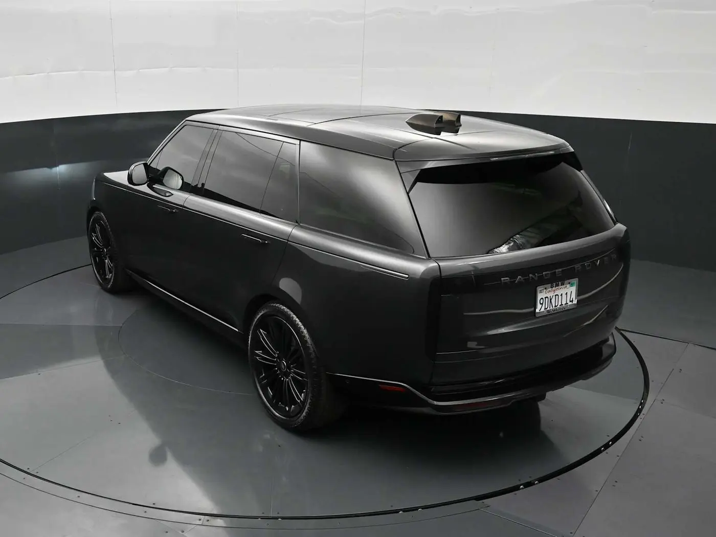 2023 Land Rover Range Rover - $92,257