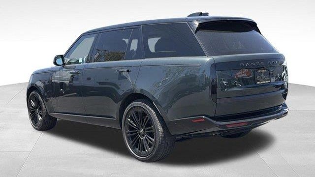 2024 Land Rover Range Rover P530 SE LWB