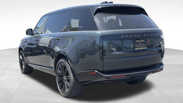2024 Land Rover Range Rover P530 SE LWB