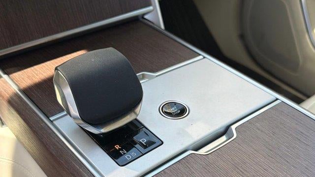 2024 Land Rover Range Rover P530 SE LWB