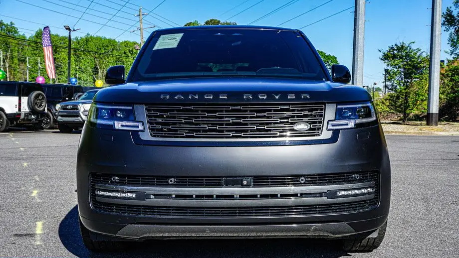 2024 Land Rover Range Rover P530 SE LWB