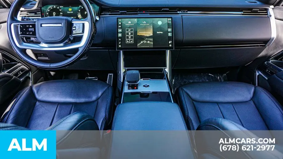 2024 Land Rover Range Rover P530 SE LWB