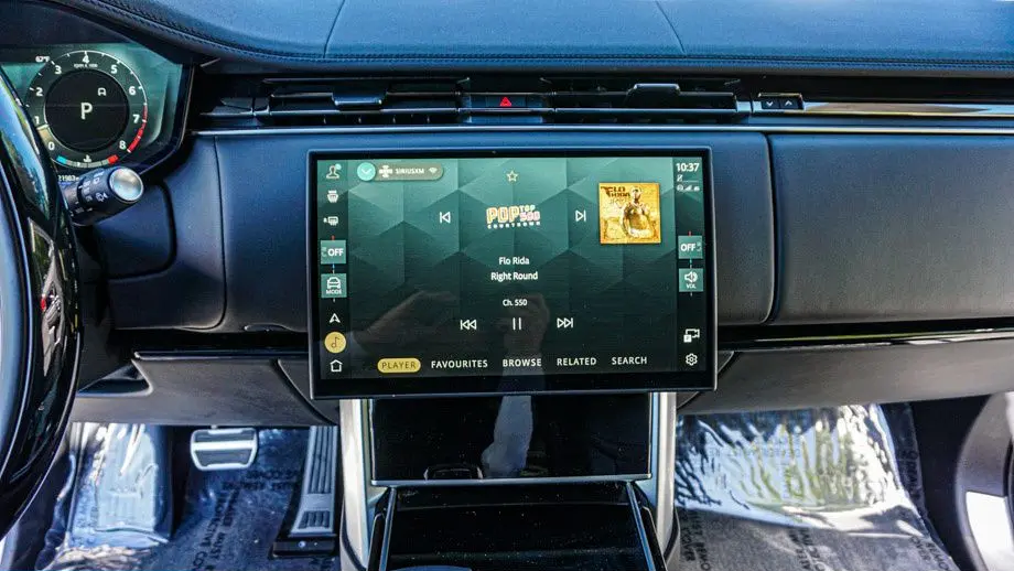 2024 Land Rover Range Rover P530 SE LWB