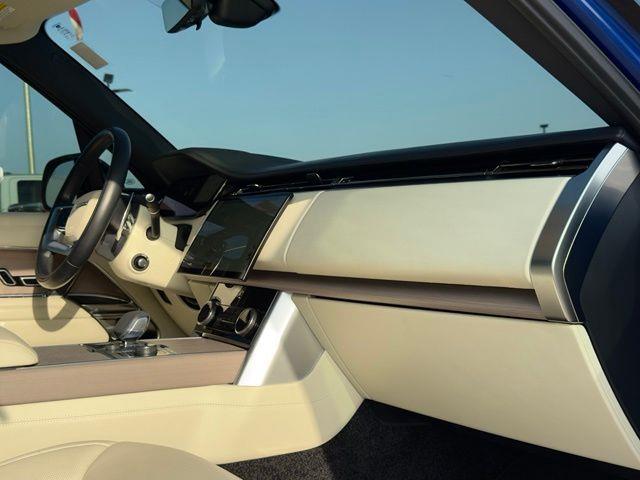 2023 Land Rover Range Rover - $87,635