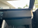 2025 Range Rover Thumbnail 16