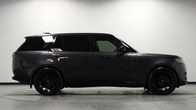 2025 Land Rover Range Rover P400 SE LWB