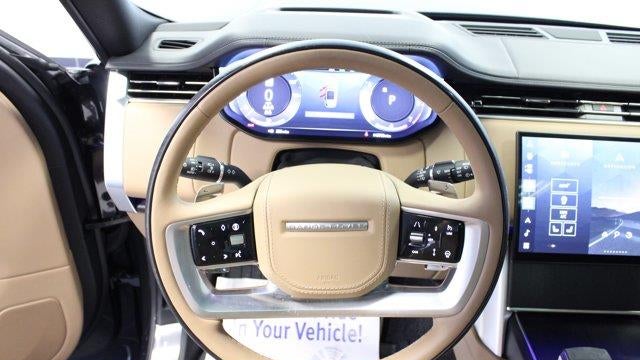 2025 Land Rover Range Rover P400 SE LWB
