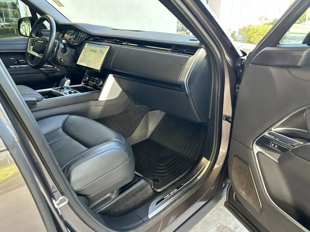 2022 Land Rover New Range Rover - $79,991