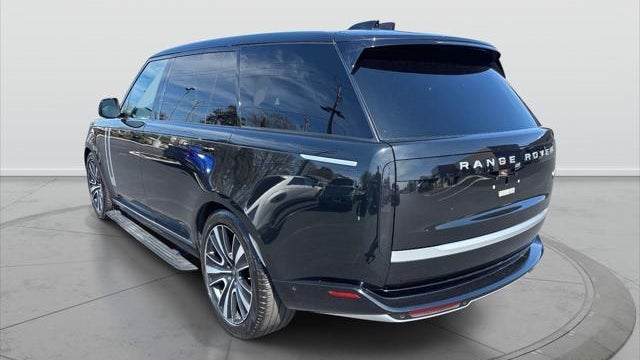 2023 Land Rover Range Rover P530 First Edition LWB
