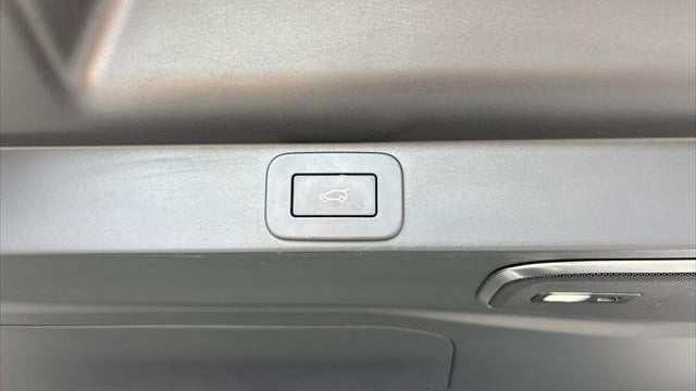 2023 Land Rover Range Rover P530 First Edition LWB