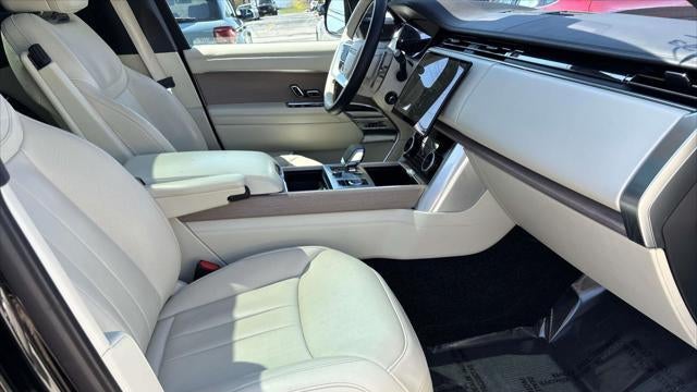 2023 Land Rover Range Rover P530 First Edition LWB