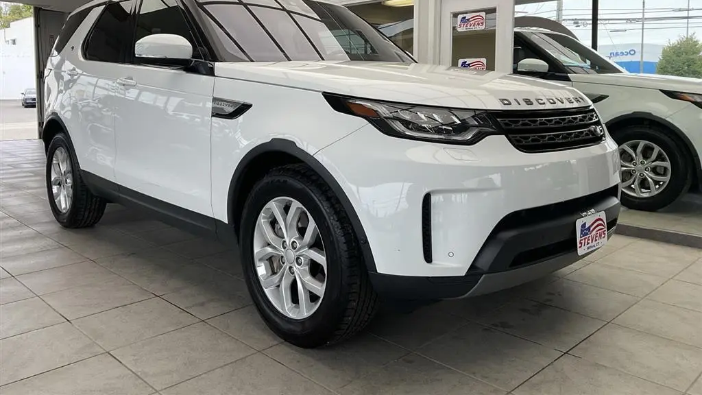 Preowned 2020 Land Rover Discovery SE for Sale