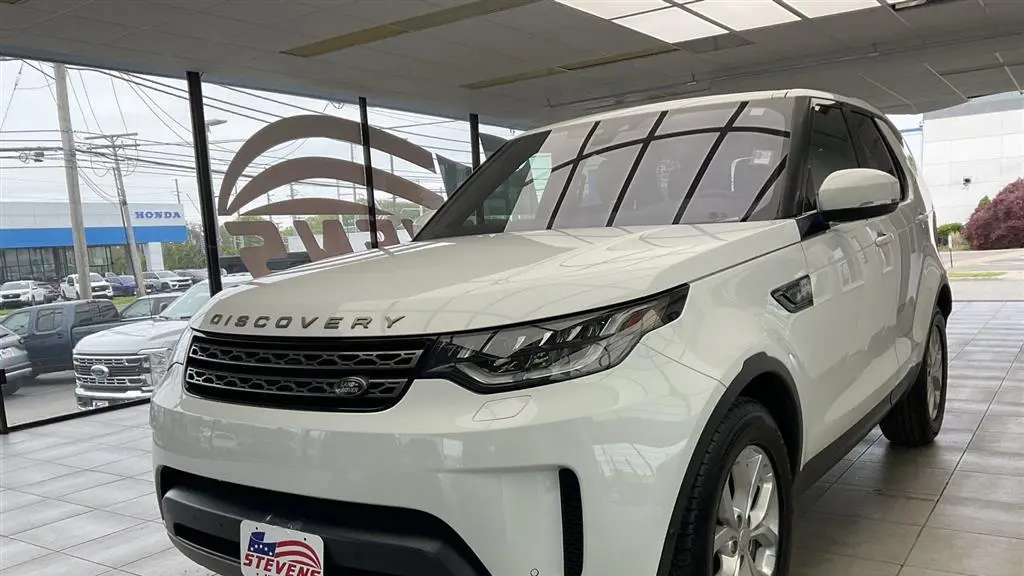 2020 Land Rover Discovery SE