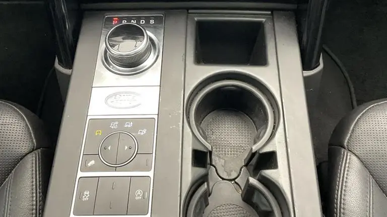 2020 Land Rover Discovery SE