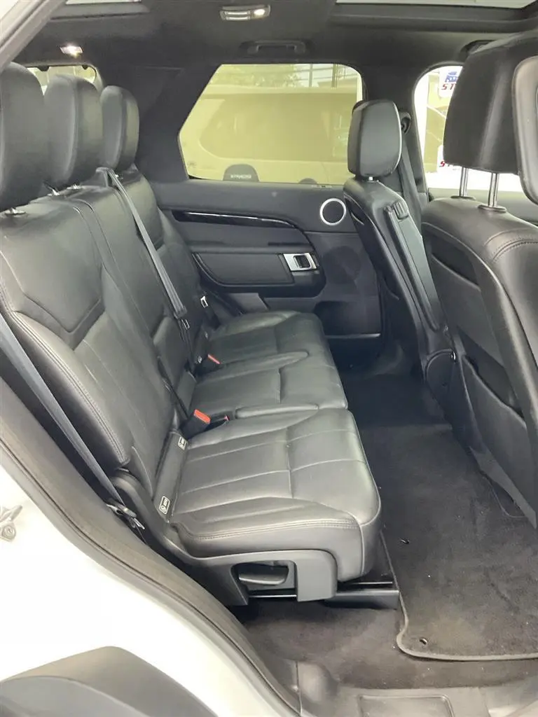 2020 Land Rover Discovery - $12,495