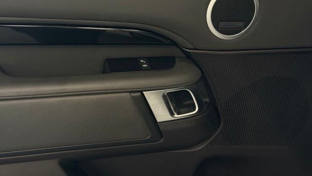 2018 Land Rover Discovery SE