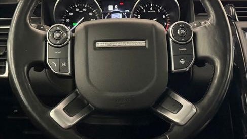 2018 Land Rover Discovery SE