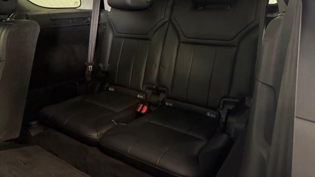 2018 Land Rover Discovery SE
