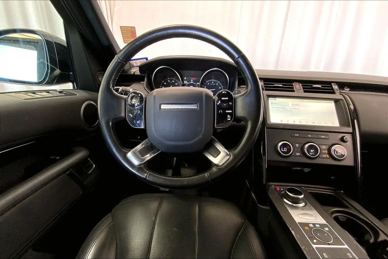 2020 Land Rover Discovery - $11,991