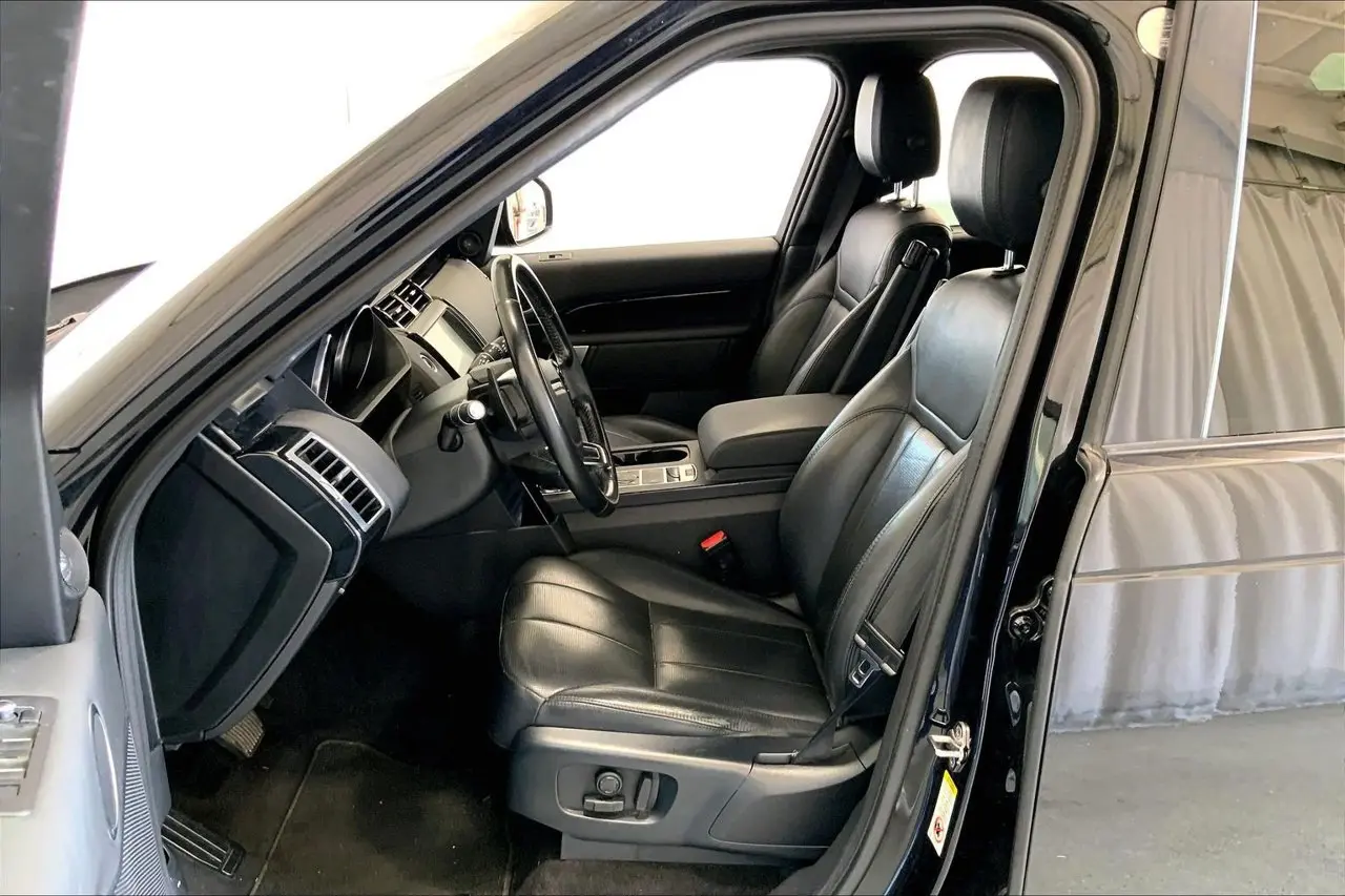 2020 Land Rover Discovery - $11,991
