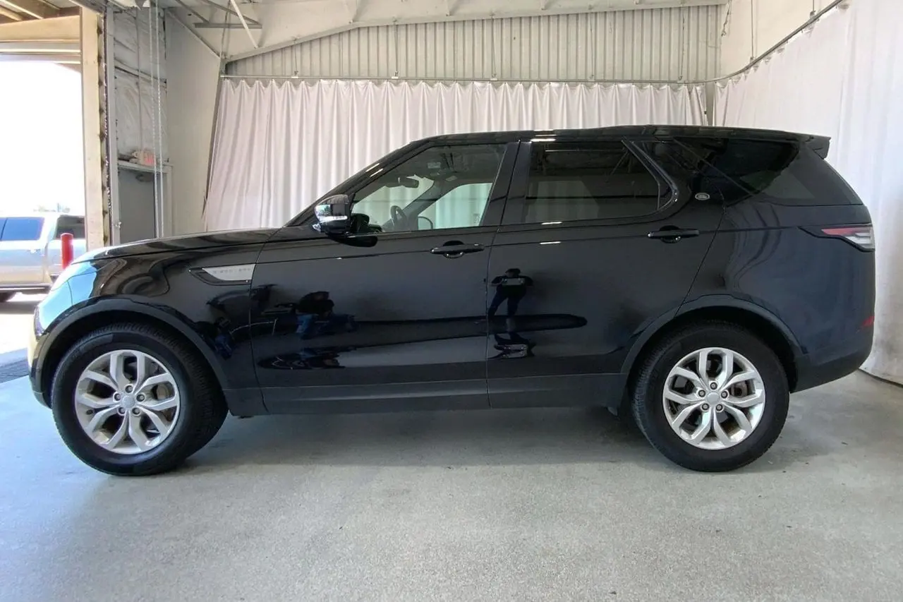2020 Land Rover Discovery - $11,991