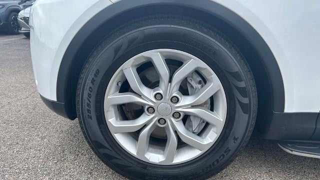 2018 Land Rover Discovery SE
