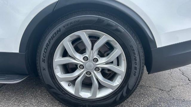 2018 Land Rover Discovery SE