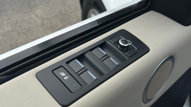 2018 Land Rover Discovery SE