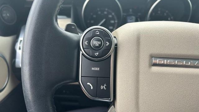 2018 Land Rover Discovery SE