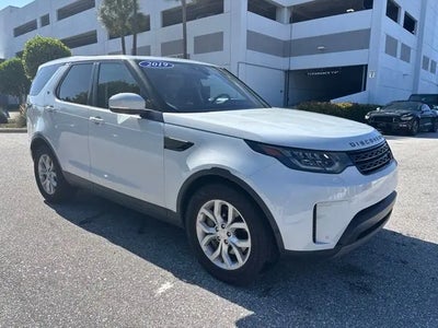 Photo of a 2020 Land Rover Discovery AWD SE 4DR SUV for sale
