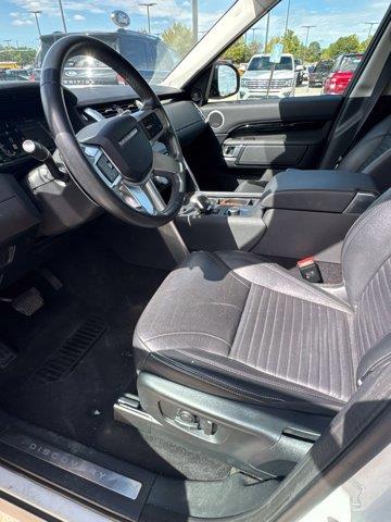 2024 Land Rover Discovery - $28,499