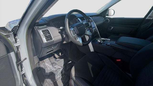 2023 Land Rover Discovery P300 S