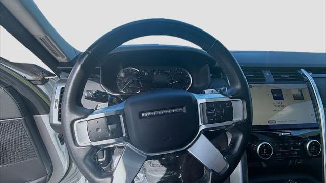 2023 Land Rover Discovery P300 S