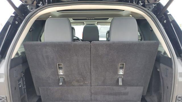 2024 Land Rover Discovery P300 S