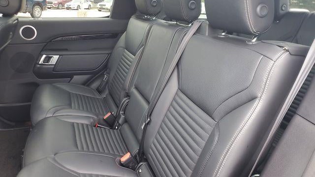 2024 Land Rover Discovery P300 S