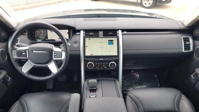 2024 Land Rover Discovery P300 S