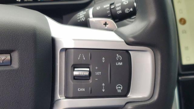 2024 Land Rover Discovery P300 S