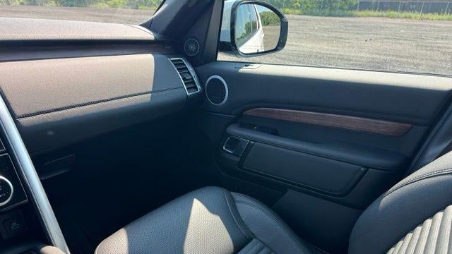 2023 Land Rover Discovery P300 S