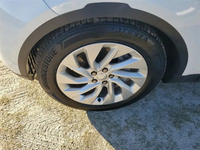 Photo of a 2024 Land Rover Discovery AWD P300 S 4DR SUV for sale