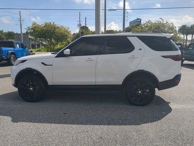 2022 Land Rover Discovery - $28,397