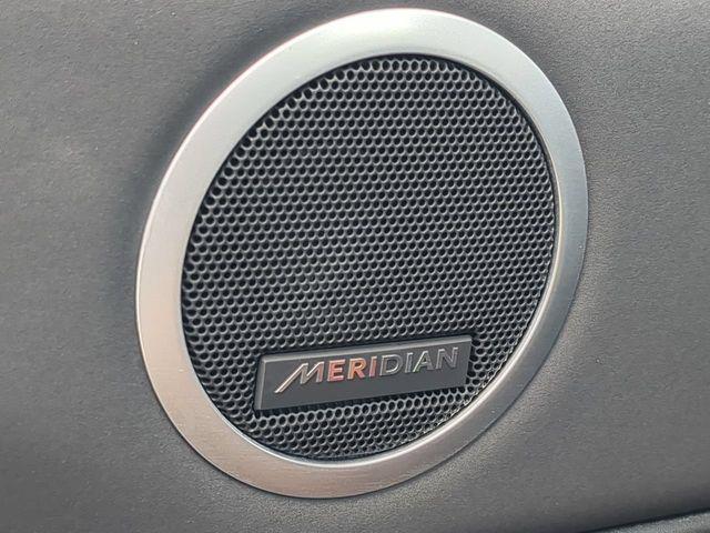 2022 Land Rover Discovery - $28,397