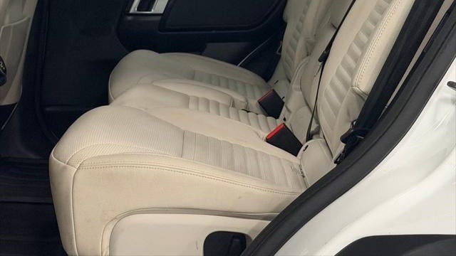 2023 Land Rover Discovery P300 S