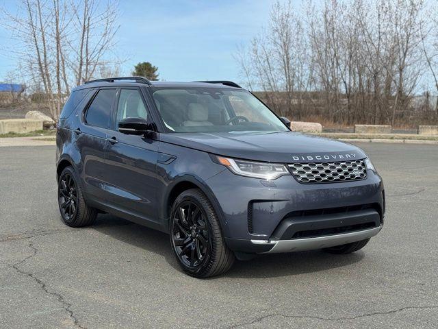 2025 Land Rover Discovery - $48,778