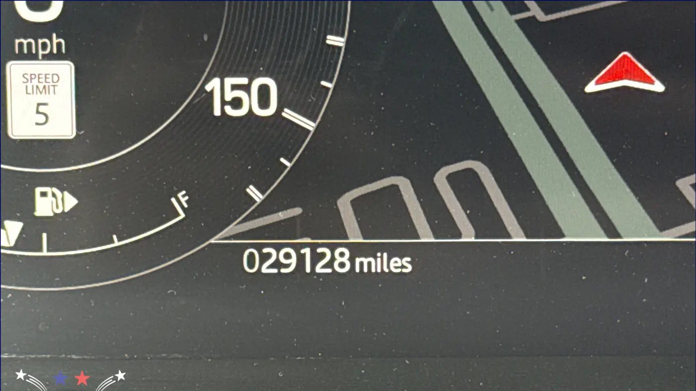 2025 Land Rover Discovery P300 S