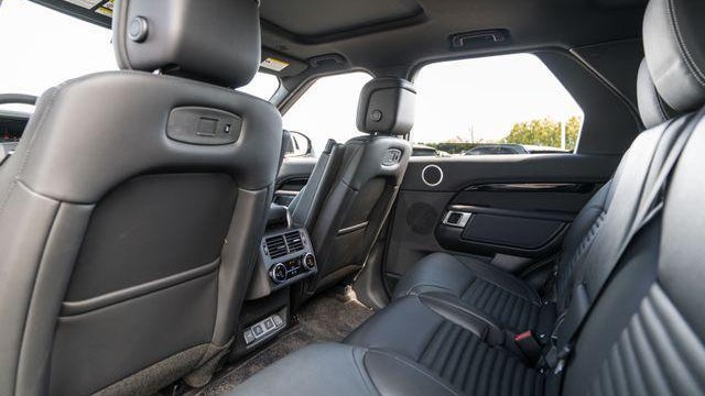 2025 Land Rover Discovery P300 S