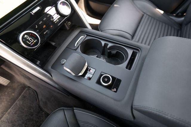2025 Land Rover Discovery - $47,325