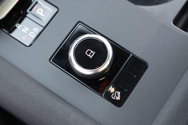 2025 Land Rover Discovery - $47,325