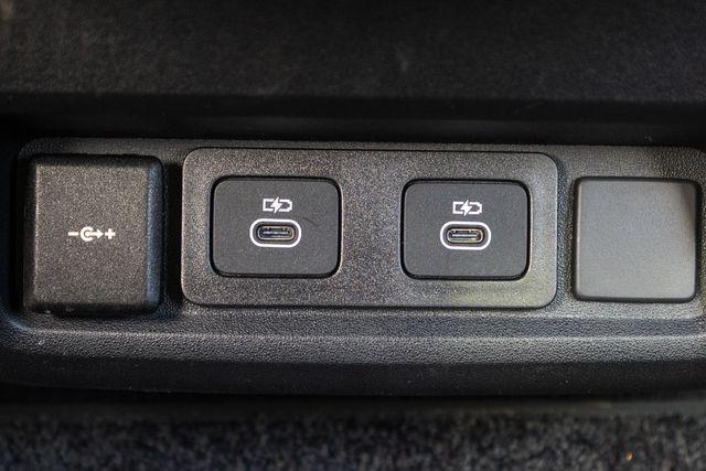 2025 Land Rover Discovery - $47,325