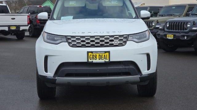 2025 Land Rover Discovery P300 S